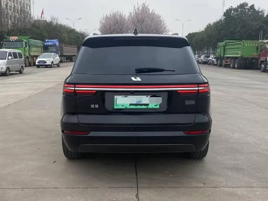 2021 Li ONE Range Extended 131HP REEV 40.5KWH,autocango,china used car exporter,china ev exporter,chinese used car exporter,chinese used ev exporter