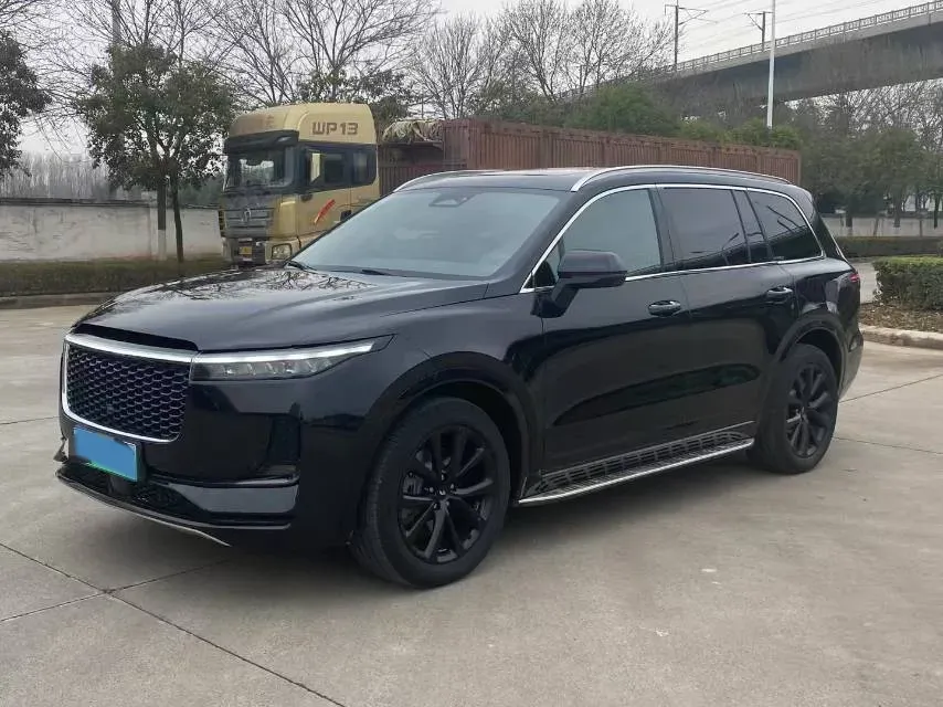 2021 Li ONE Range Extended 131HP REEV 40.5KWH,autocango,china used car exporter,china ev exporter,chinese used car exporter,chinese used ev exporter