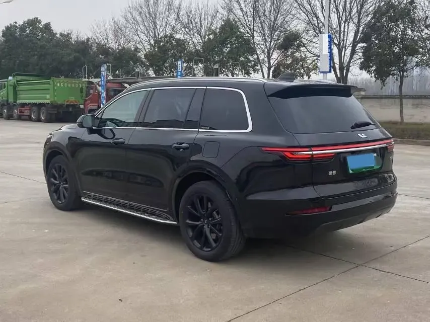 2021 Li ONE Range Extended 131HP REEV 40.5KWH,autocango,china used car exporter,china ev exporter,chinese used car exporter,chinese used ev exporter