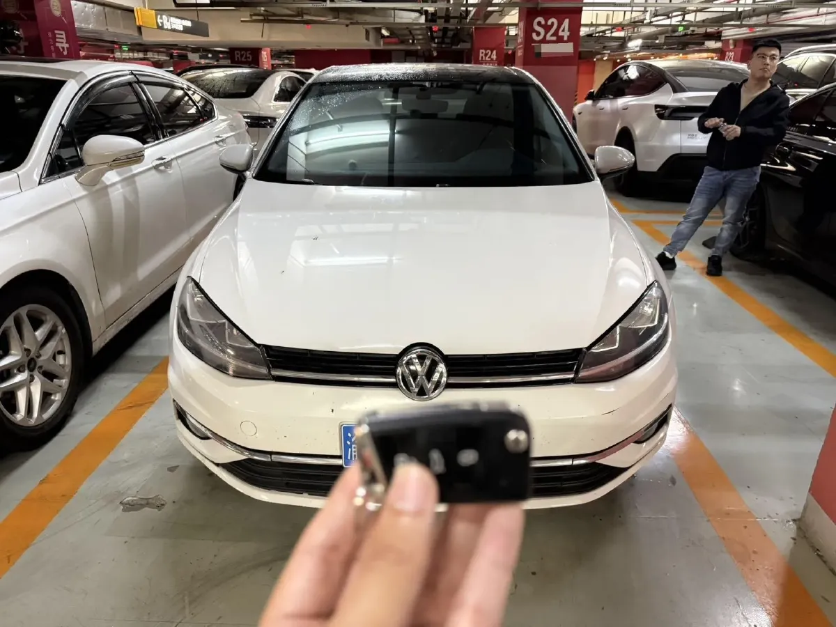 2018 Volkswagen Golf 1.4T 150HP L4 7DCT,autocango,china used car exporter,china ev exporter,chinese used car exporter,chinese used ev exporter