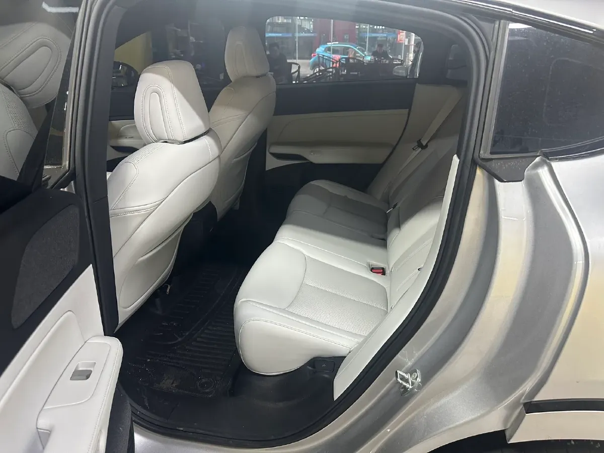 2023 Xpeng G6 BEV 66KWH,autocango,china used car exporter,china ev exporter,chinese used car exporter,chinese used ev exporter