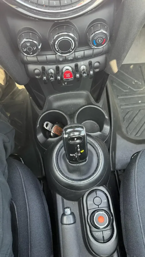 2021 MINI MINI 1.5T 102HP L3 7DCT,autocango,china used car exporter,china ev exporter,chinese used car exporter,chinese used ev exporter