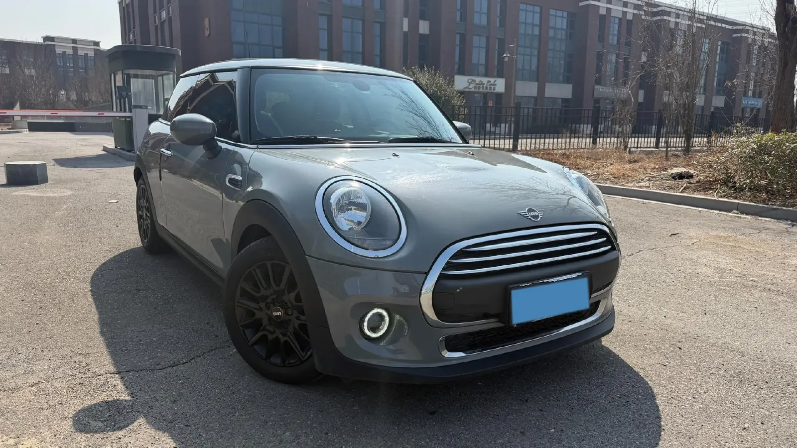 2021 MINI MINI 1.5T 102HP L3 7DCT,autocango,china used car exporter,china ev exporter,chinese used car exporter,chinese used ev exporter