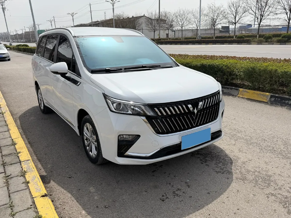 2022 WuLing KaiJie 1.5T 147HP L4 CVT,autocango,china used car exporter,china ev exporter,chinese used car exporter,chinese used ev exporter