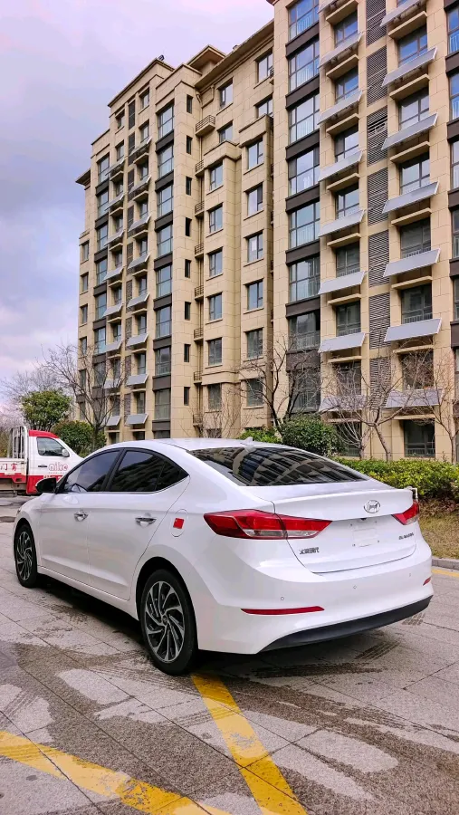 2019 Hyundai Elantra 1.5L 115HP L4 CVT,autocango,china used car exporter,china ev exporter,chinese used car exporter,chinese used ev exporter