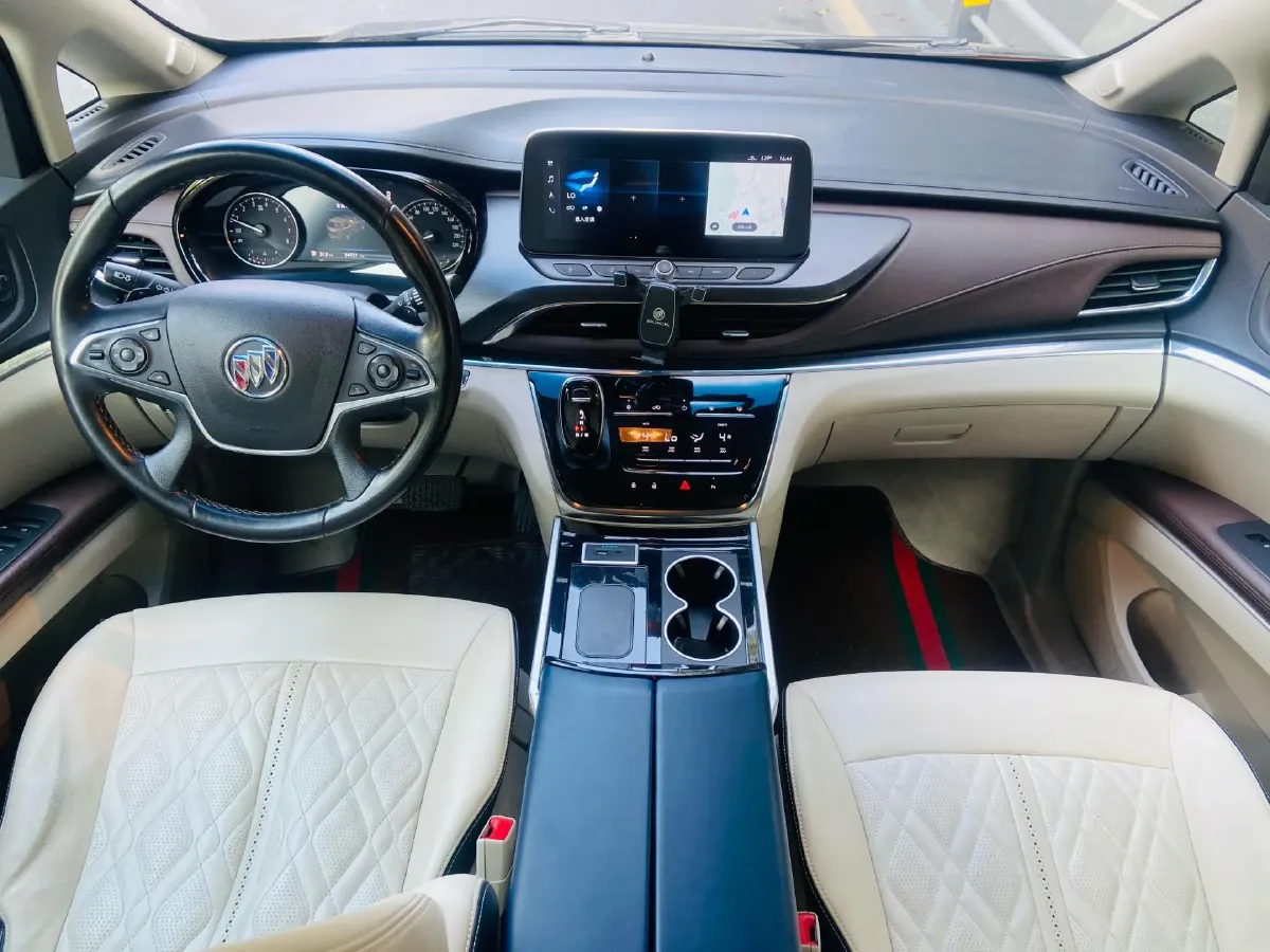 2021 Buick GL8 2.0T 237HP L4 9AT,autocango,china used car exporter,china ev exporter,chinese used car exporter,chinese used ev exporter