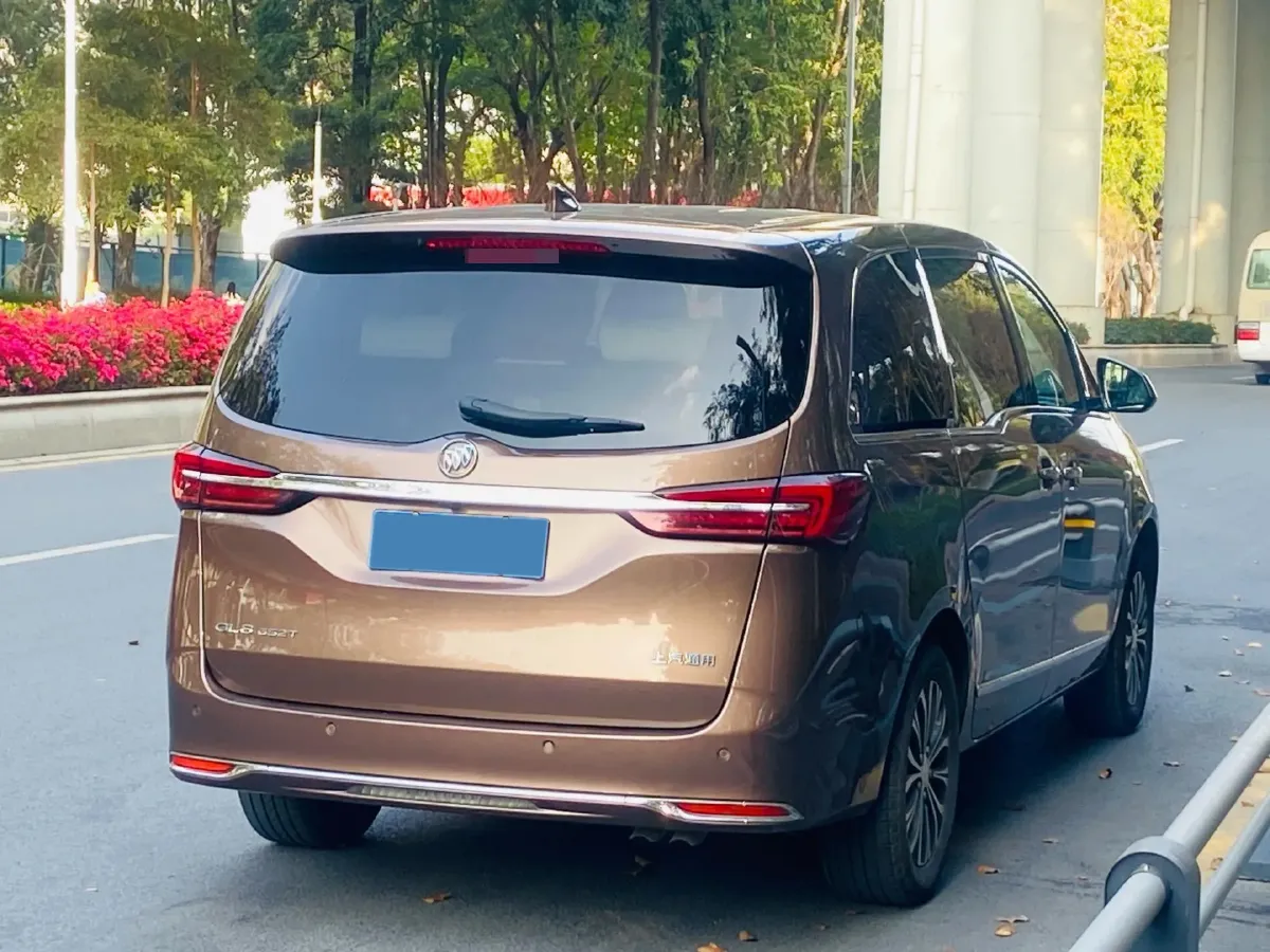 2021 Buick GL8 2.0T 237HP L4 9AT,autocango,china used car exporter,china ev exporter,chinese used car exporter,chinese used ev exporter