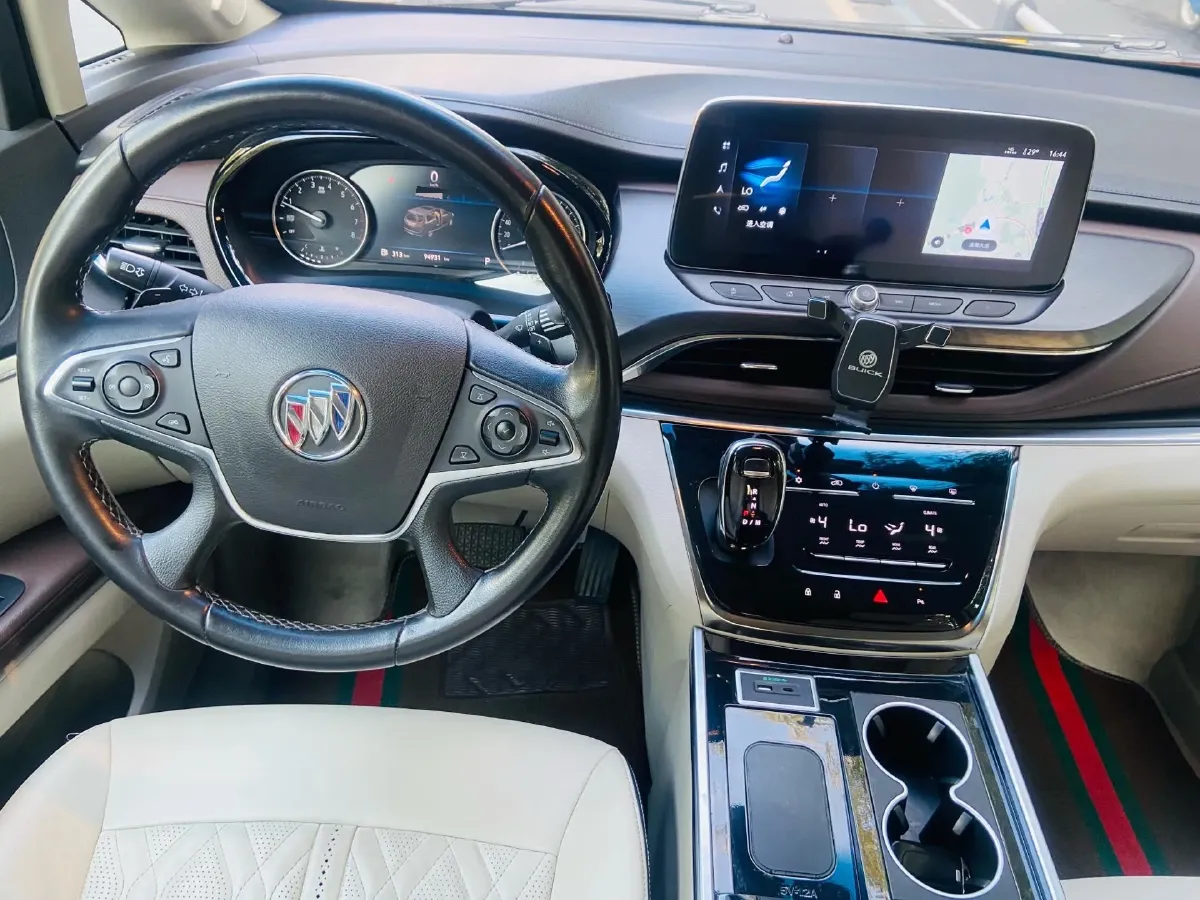 2021 Buick GL8 2.0T 237HP L4 9AT,autocango,china used car exporter,china ev exporter,chinese used car exporter,chinese used ev exporter