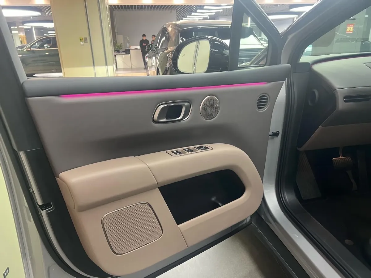 2025 Li i6 BEV,autocango,china used car exporter,china ev exporter,chinese used car exporter,chinese used ev exporter