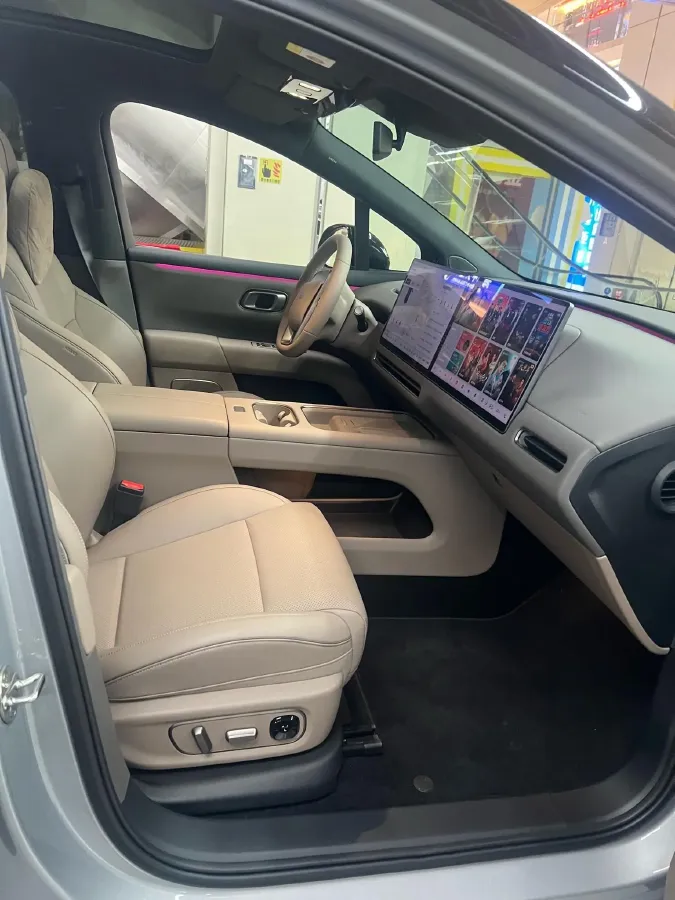 2025 Li i6 BEV,autocango,china used car exporter,china ev exporter,chinese used car exporter,chinese used ev exporter