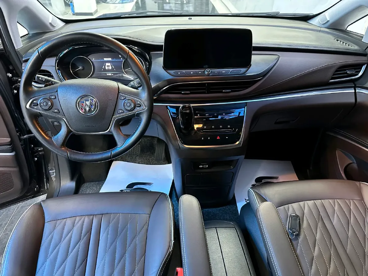 2021 Buick GL8 2.0T 237HP L4 9AT,autocango,china used car exporter,china ev exporter,chinese used car exporter,chinese used ev exporter