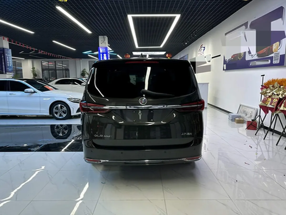 2021 Buick GL8 2.0T 237HP L4 9AT,autocango,china used car exporter,china ev exporter,chinese used car exporter,chinese used ev exporter
