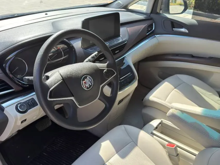 2022 Buick GL8 2.0T 237HP L4 9AT,autocango,china used car exporter,china ev exporter,chinese used car exporter,chinese used ev exporter