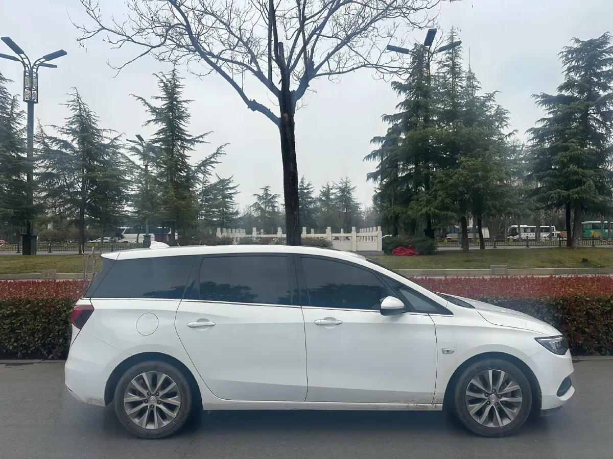 2019 Buick GL6 1.3T 163HP L3 6AT,autocango,china used car exporter,china ev exporter,chinese used car exporter,chinese used ev exporter