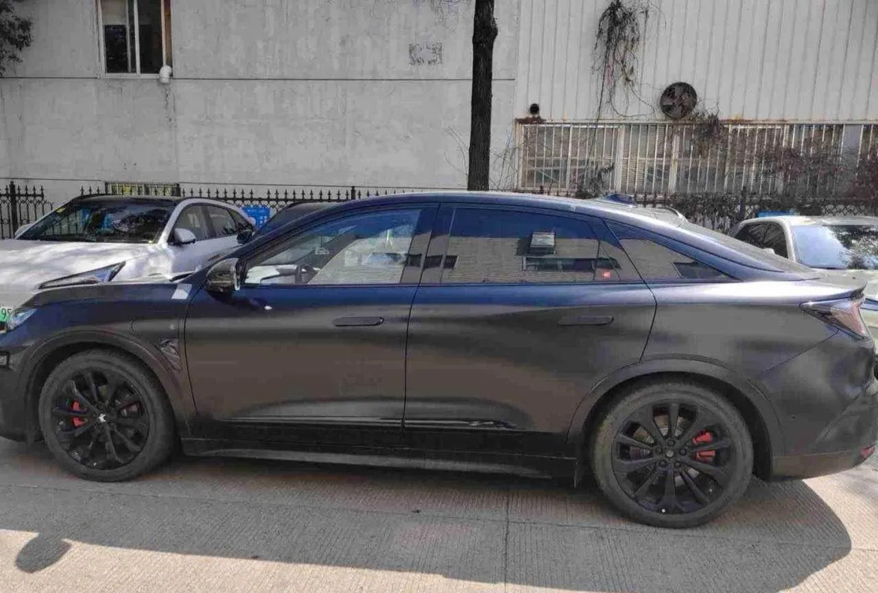 2022 ARCFOX αS BEV 74.5KWH,autocango,china used car exporter,china ev exporter,chinese used car exporter,chinese used ev exporter