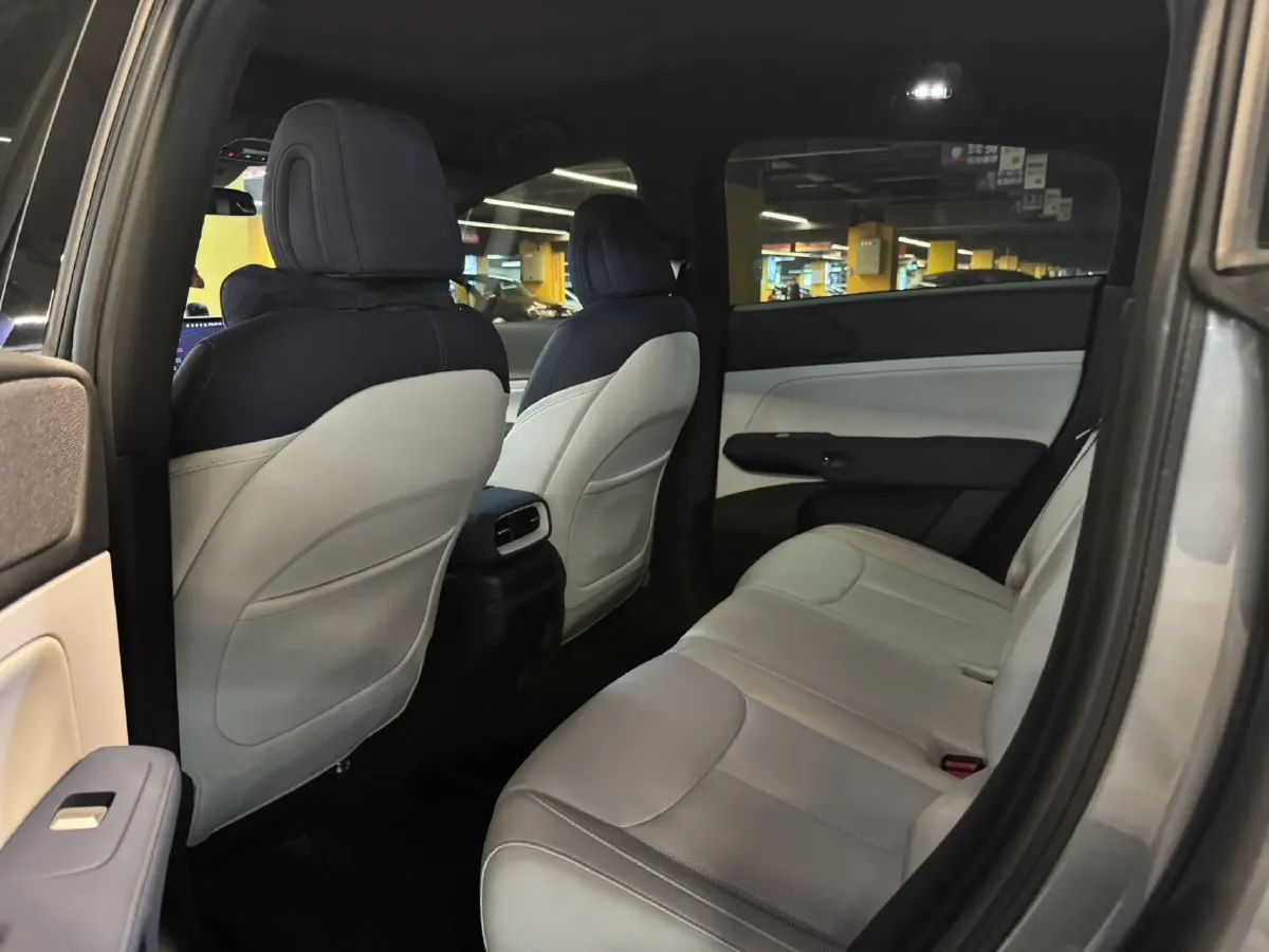 2023 Xpeng G6 BEV 87.5KWH,autocango,china used car exporter,china ev exporter,chinese used car exporter,chinese used ev exporter