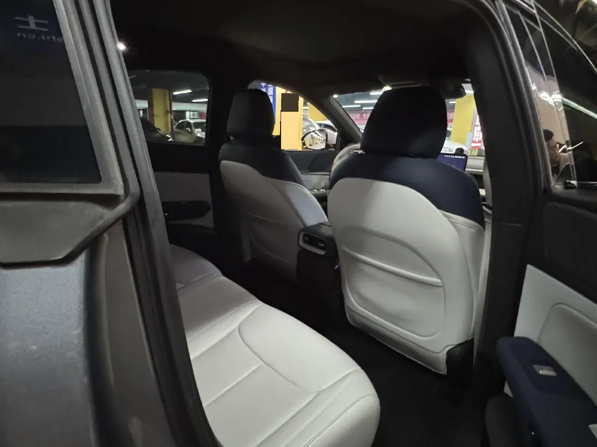 2023 Xpeng G6 BEV 87.5KWH,autocango,china used car exporter,china ev exporter,chinese used car exporter,chinese used ev exporter