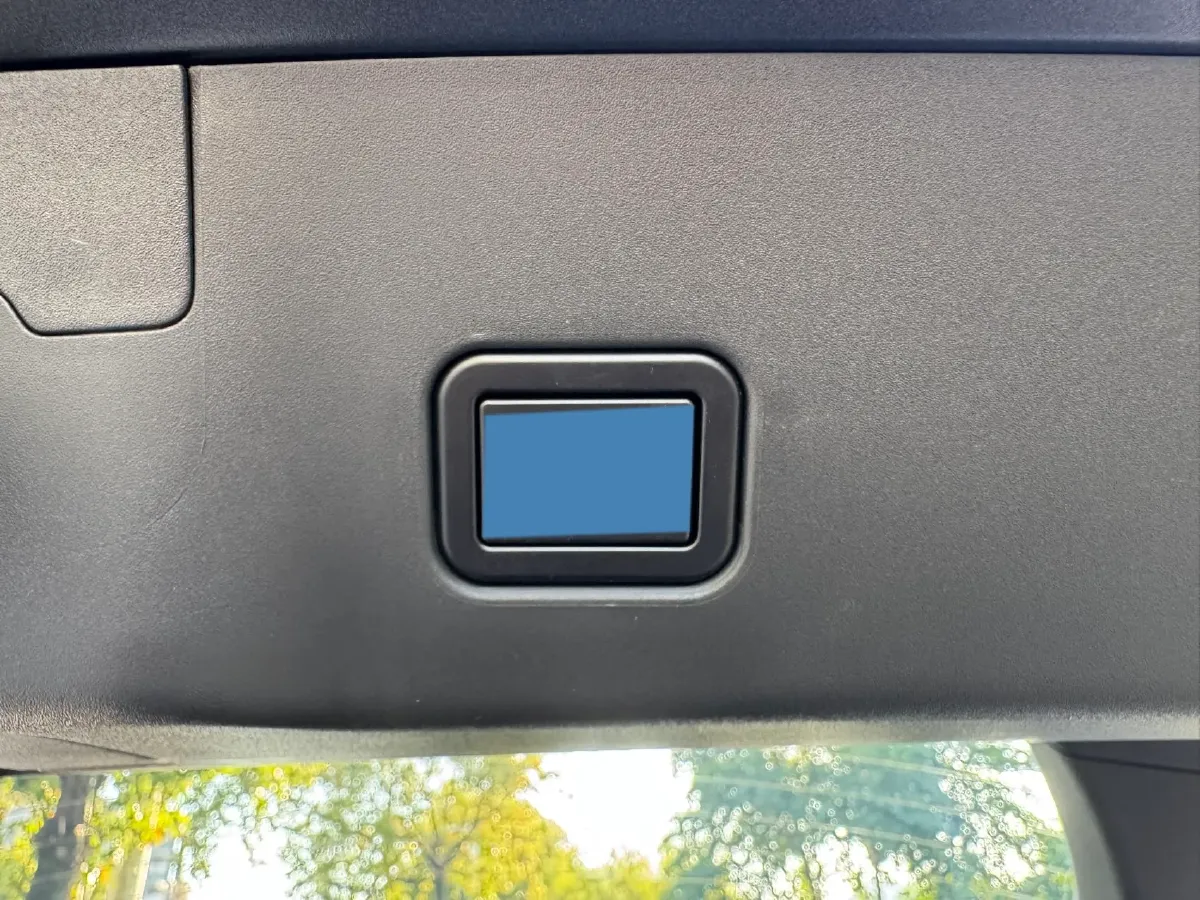 2023 ChangAn UNI-V 1.5T 188HP L4 7DCT,autocango,china used car exporter,china ev exporter,chinese used car exporter,chinese used ev exporter