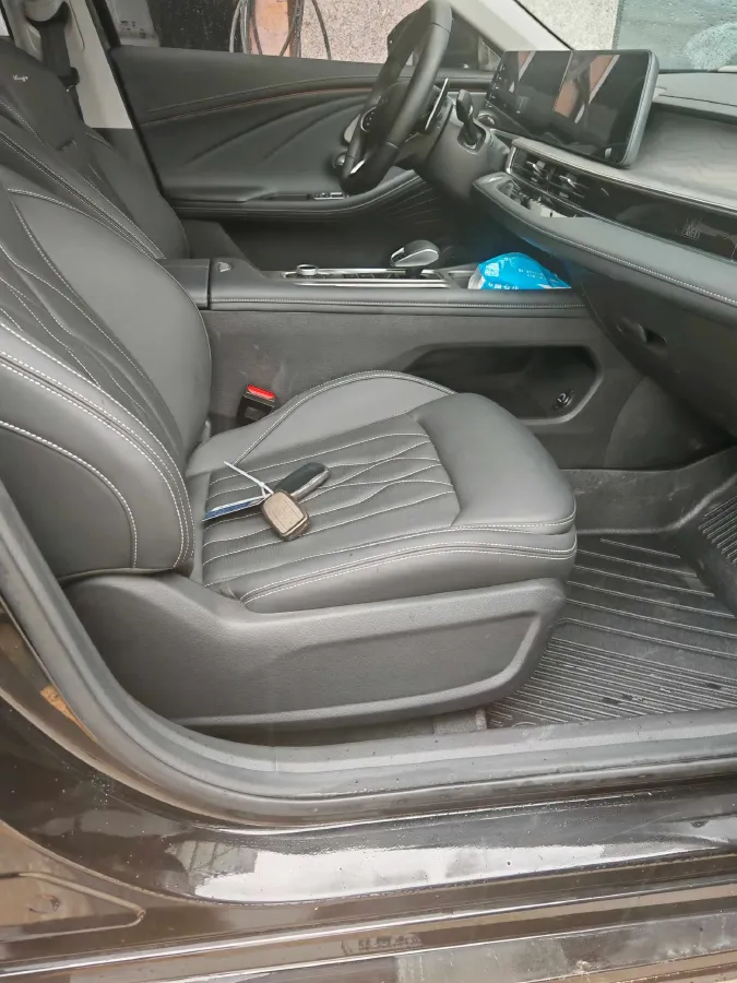 2025 Chery Arrizo 8 2.0T 254HP L4 7DCT,autocango,china used car exporter,china ev exporter,chinese used car exporter,chinese used ev exporter