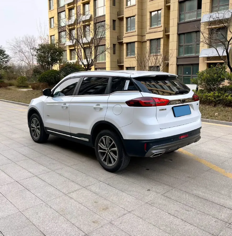 2020 Roewe i6 1.5T 169HP L4 7DCT,autocango,china used car exporter,china ev exporter,chinese used car exporter,chinese used ev exporter