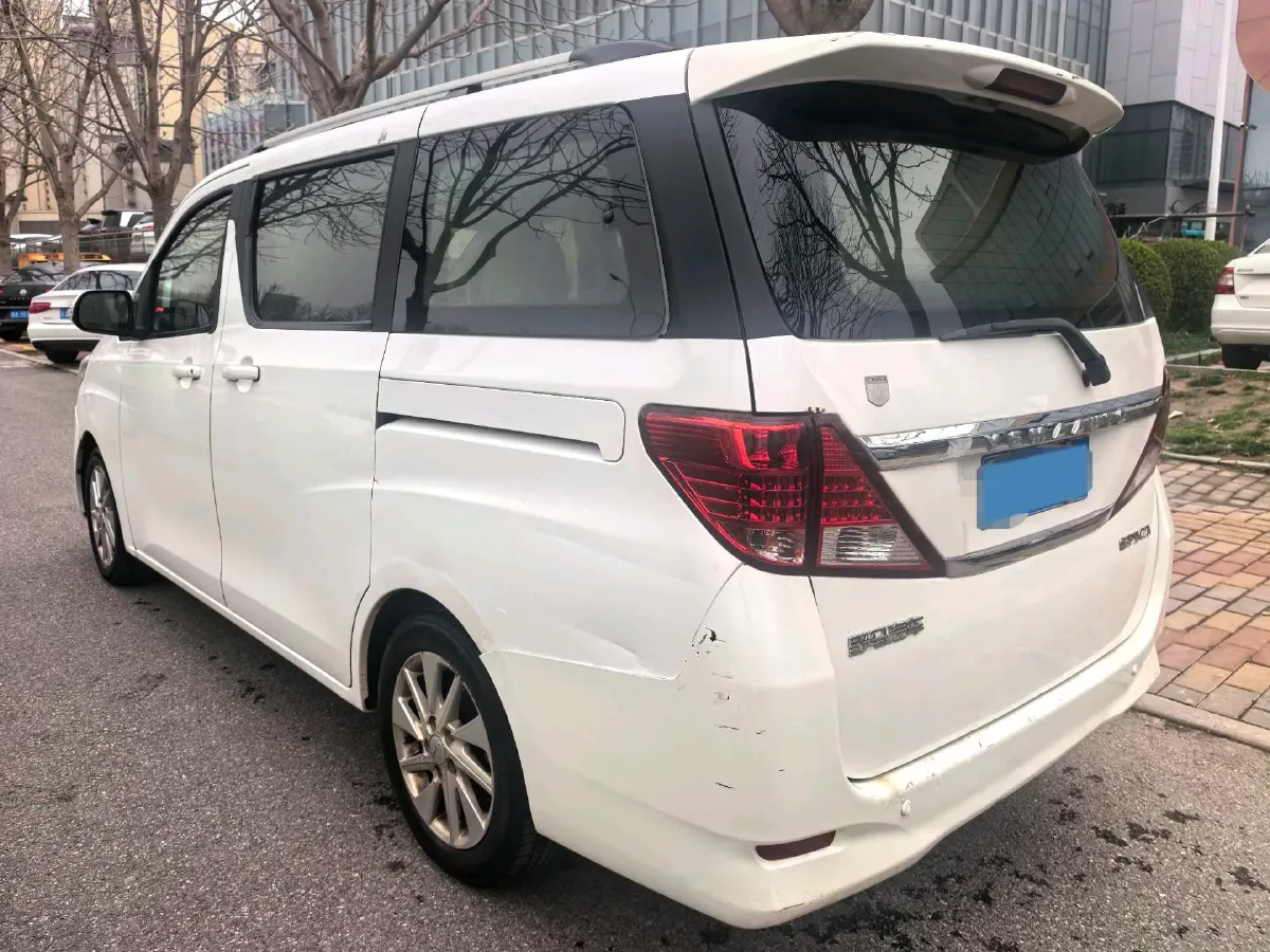 2018 Yema SiPaiKa 1.5L 112HP L4 5MT,autocango,china used car exporter,china ev exporter,chinese used car exporter,chinese used ev exporter
