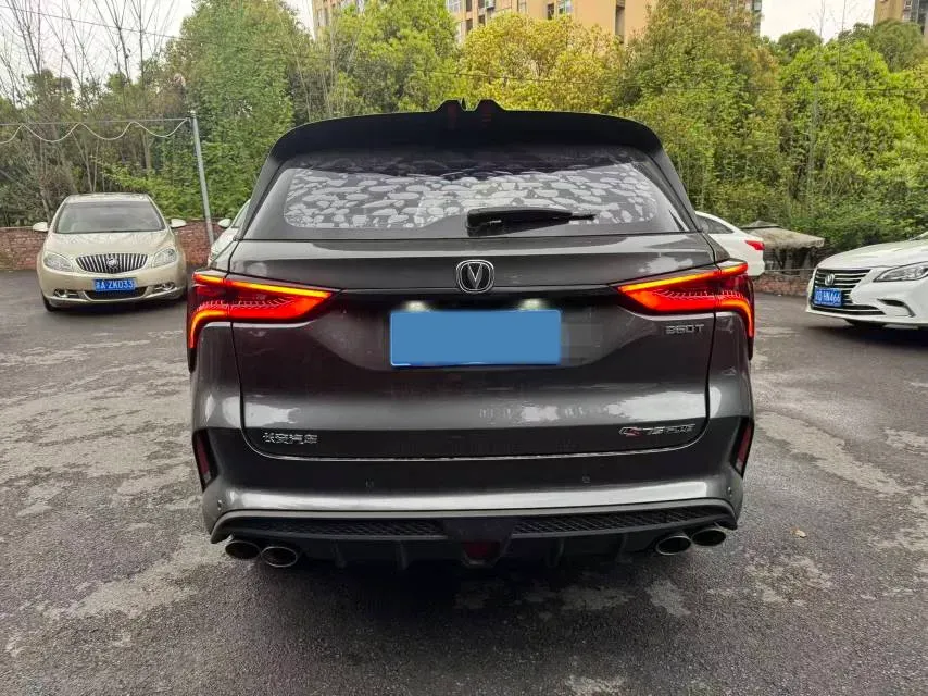 2022 ChangAn CS75 Plus 2.0T 233HP L4 8AT,autocango,china used car exporter,china ev exporter,chinese used car exporter,chinese used ev exporter