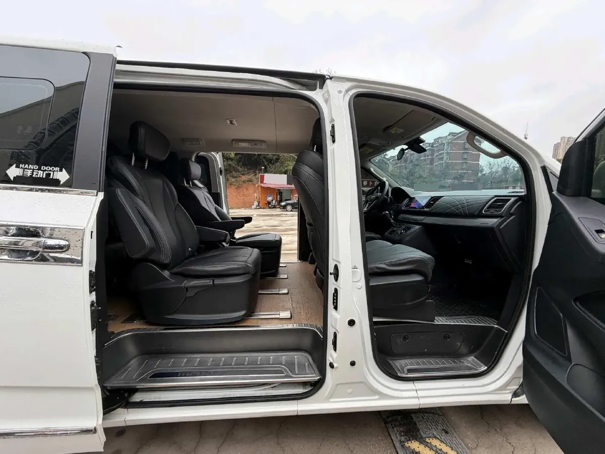 2023 MAXUS G10 2.0T 163HP L4 6MT,autocango,china used car exporter,china ev exporter,chinese used car exporter,chinese used ev exporter