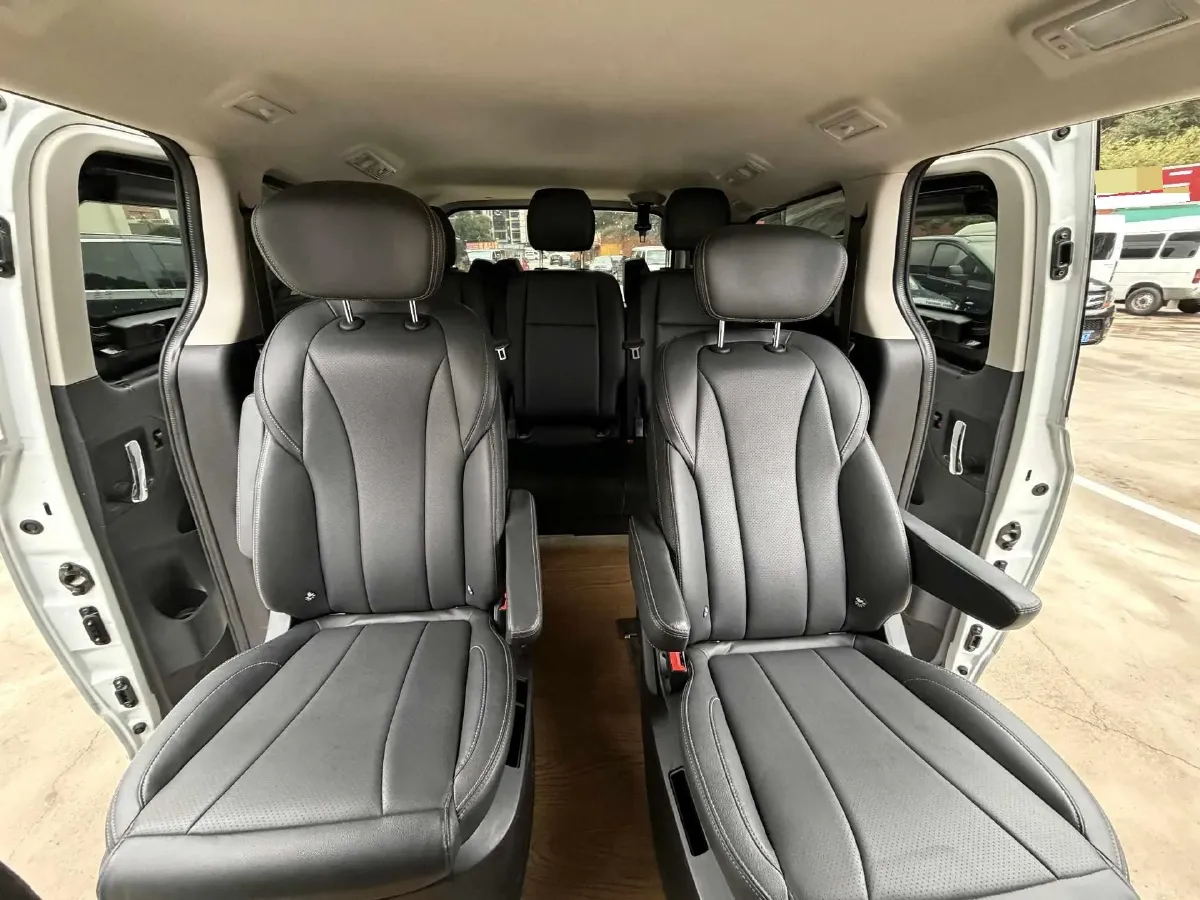 2023 MAXUS G10 2.0T 163HP L4 6MT,autocango,china used car exporter,china ev exporter,chinese used car exporter,chinese used ev exporter