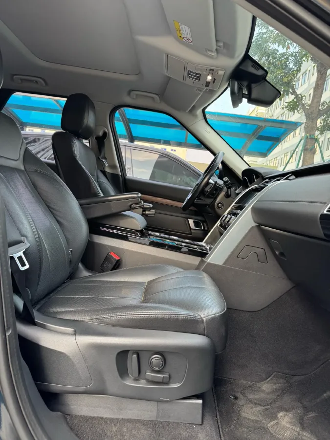 2017 Land Rover Discovery 3.0T 340HP V6 8AT,autocango,china used car exporter,china ev exporter,chinese used car exporter,chinese used ev exporter