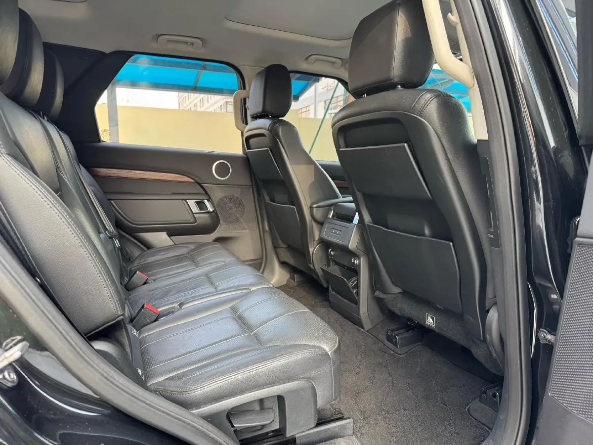 2017 Land Rover Discovery 3.0T 340HP V6 8AT,autocango,china used car exporter,china ev exporter,chinese used car exporter,chinese used ev exporter