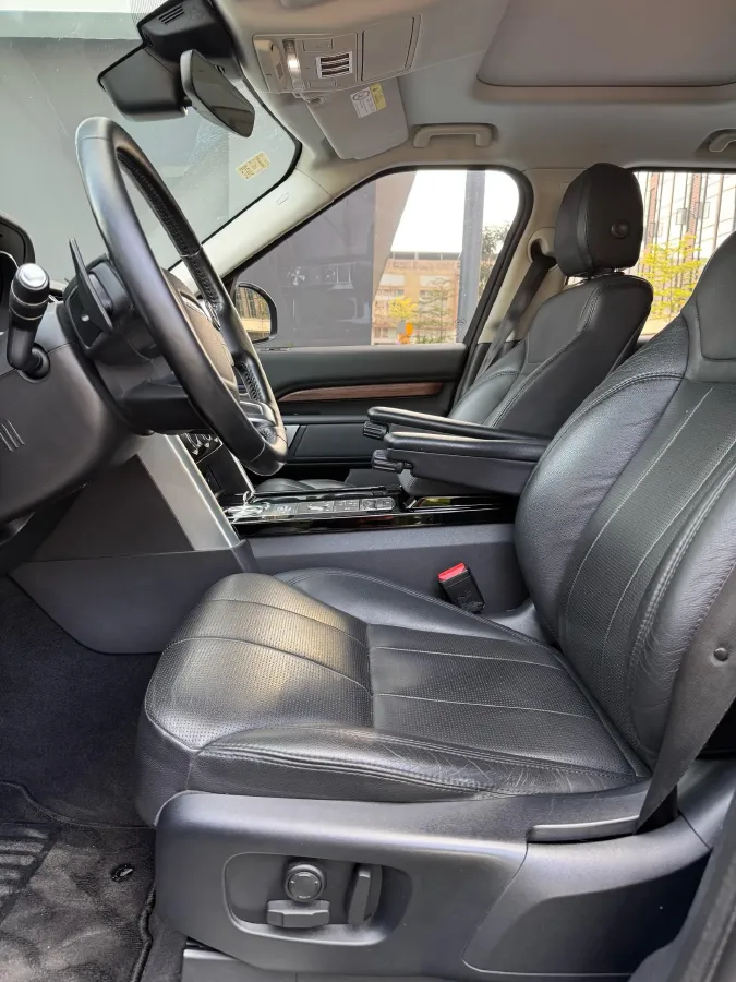 2017 Land Rover Discovery 3.0T 340HP V6 8AT,autocango,china used car exporter,china ev exporter,chinese used car exporter,chinese used ev exporter