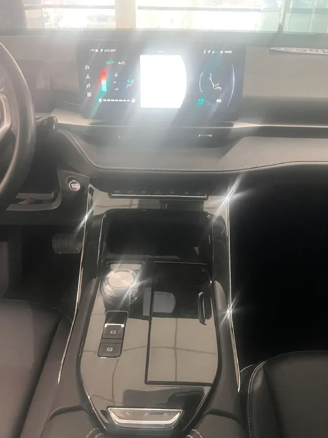 2021 Haval H6 1.5T 169HP L4 7DCT,autocango,china used car exporter,china ev exporter,chinese used car exporter,chinese used ev exporter