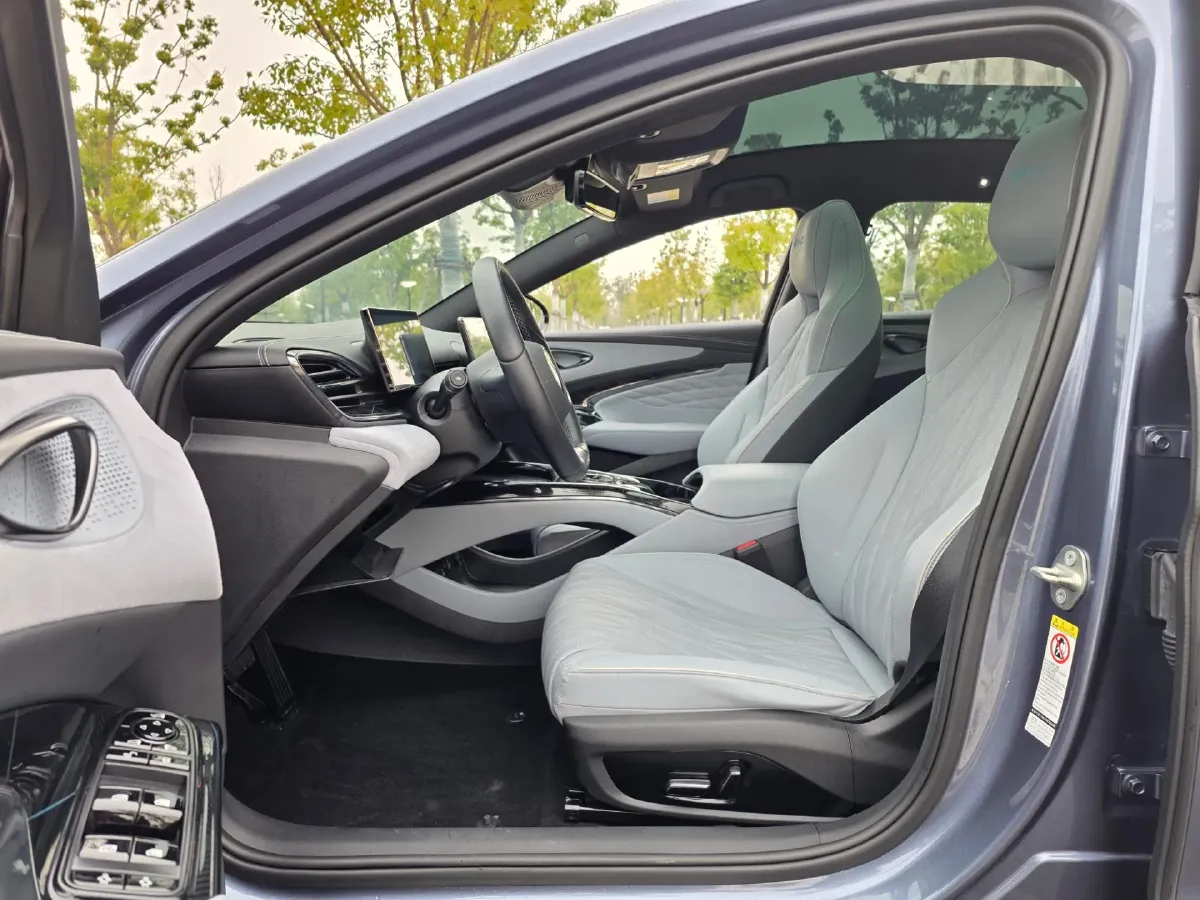 2023 BYD Seal BEV 61.4KWH,autocango,china used car exporter,china ev exporter,chinese used car exporter,chinese used ev exporter