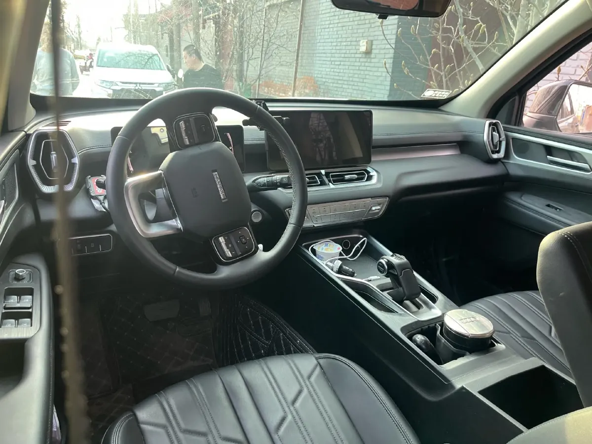 2023 Haval H5 2.0T 224HP L4 8AT,autocango,china used car exporter,china ev exporter,chinese used car exporter,chinese used ev exporter