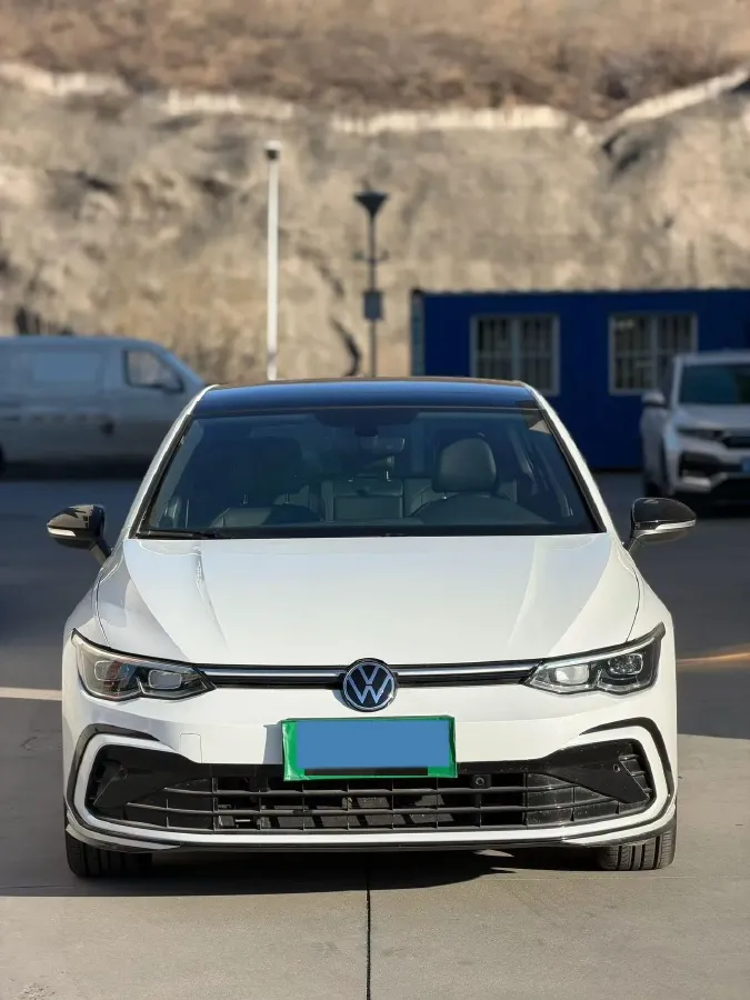 2023 Volkswagen Golf 1.4T 150HP L4 7DCT,autocango,china used car exporter,china ev exporter,chinese used car exporter,chinese used ev exporter
