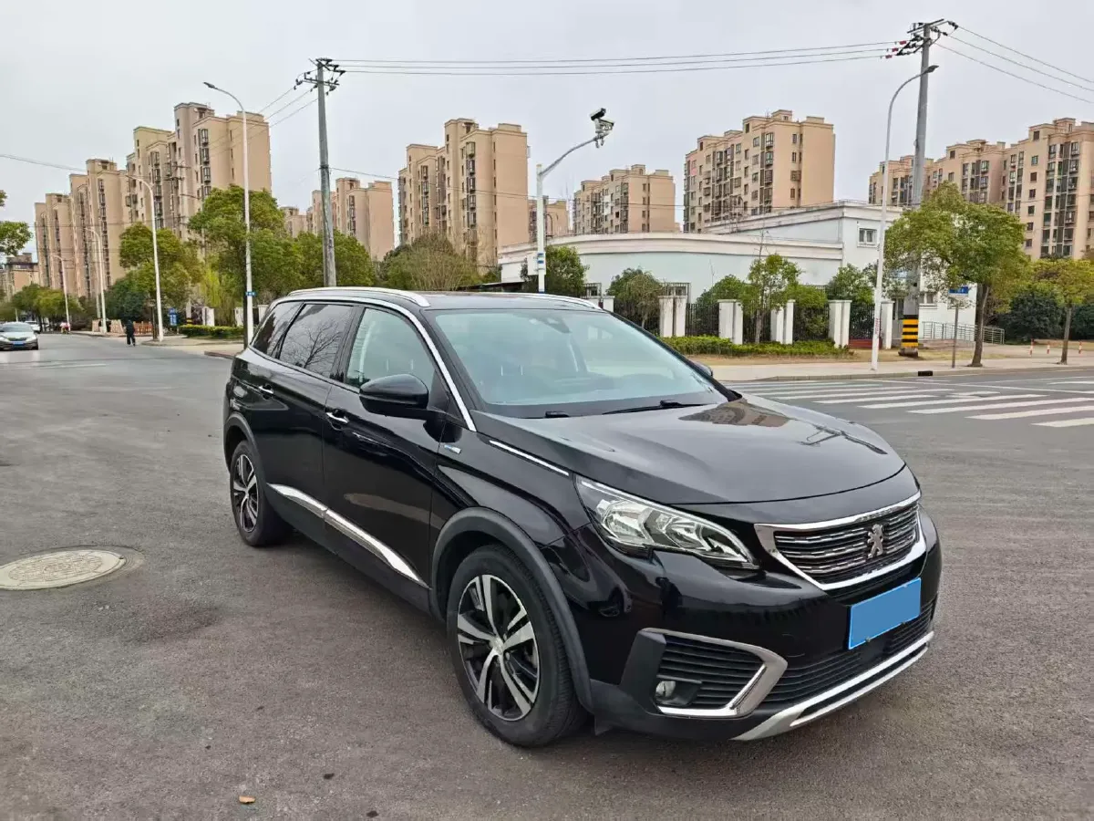 2017 Peugeot 5008 1.8T 204HP L4 6AT,autocango,china used car exporter,china ev exporter,chinese used car exporter,chinese used ev exporter