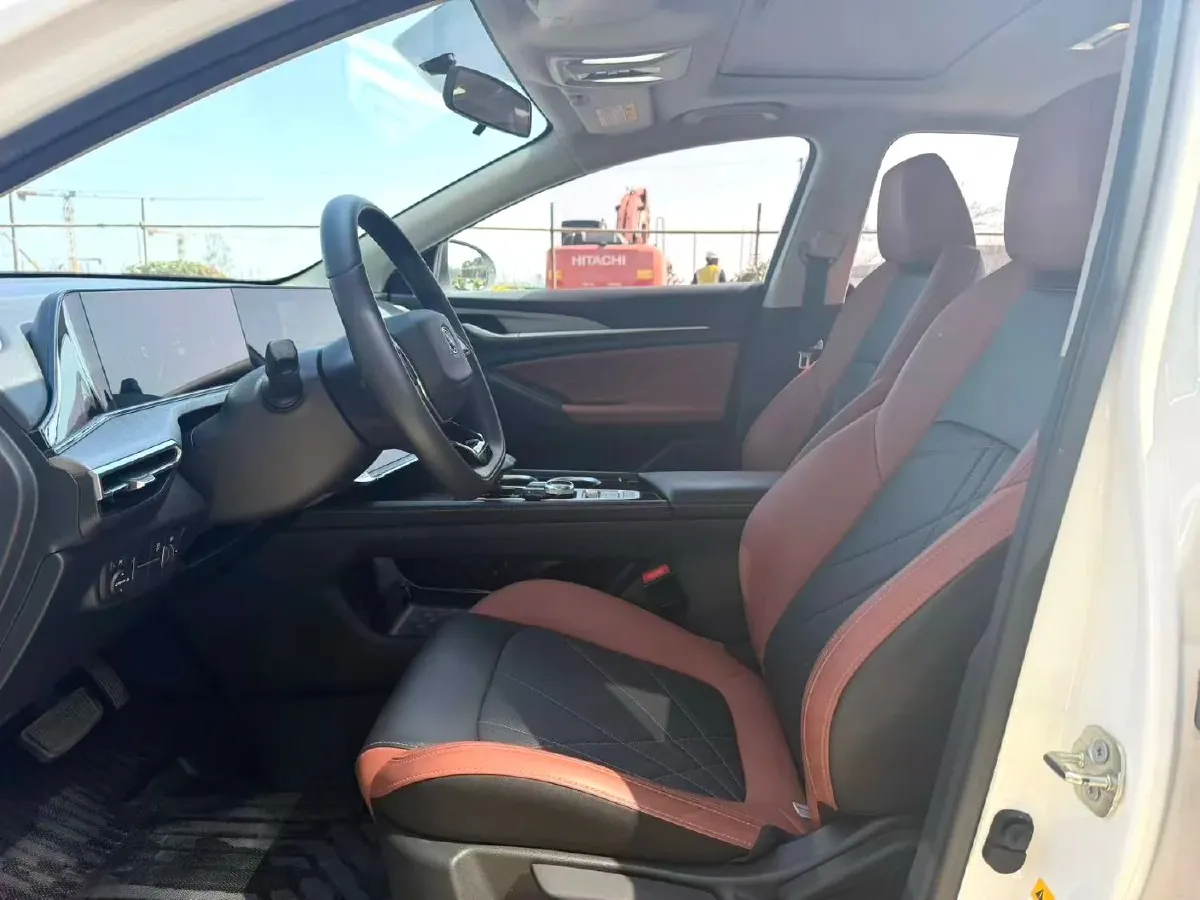 2022 ChangAn Eado 1.4T 160HP L4 7DCT,autocango,china used car exporter,china ev exporter,chinese used car exporter,chinese used ev exporter