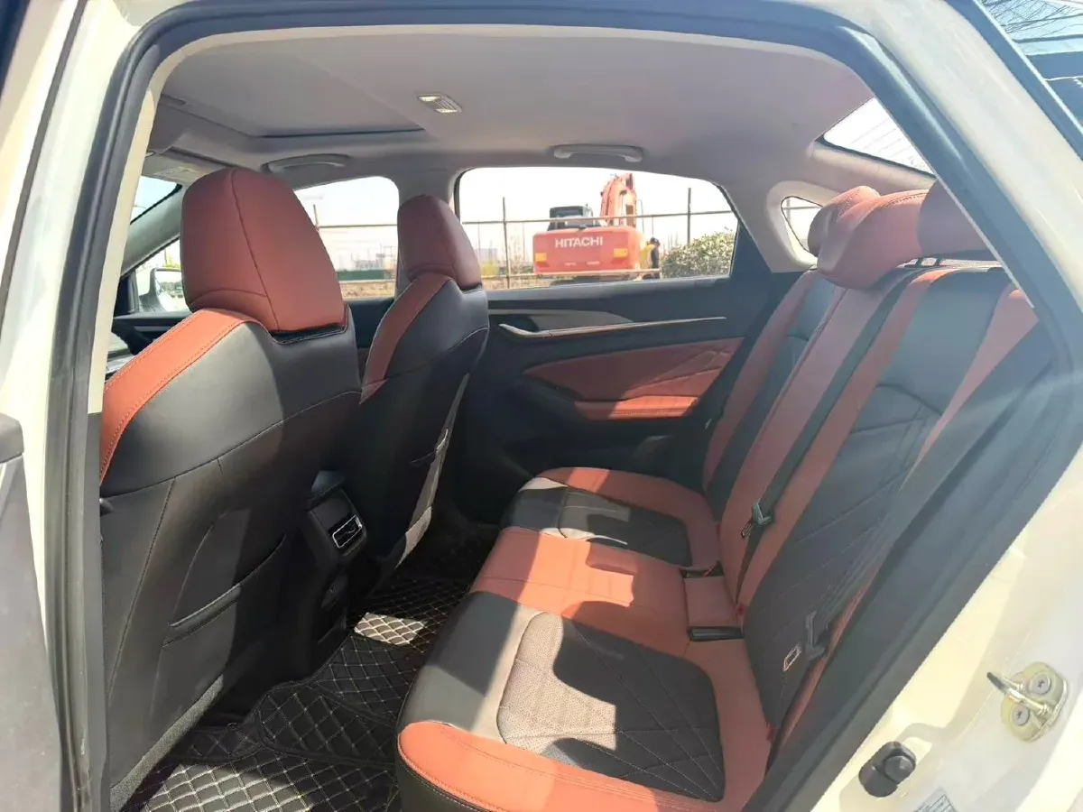 2022 ChangAn Eado 1.4T 160HP L4 7DCT,autocango,china used car exporter,china ev exporter,chinese used car exporter,chinese used ev exporter