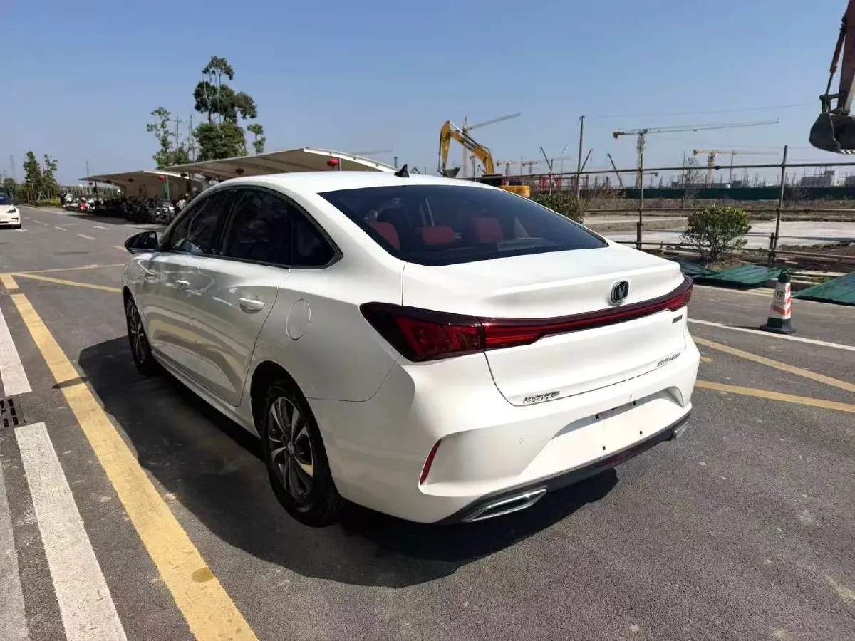 2022 ChangAn Eado 1.4T 160HP L4 7DCT,autocango,china used car exporter,china ev exporter,chinese used car exporter,chinese used ev exporter