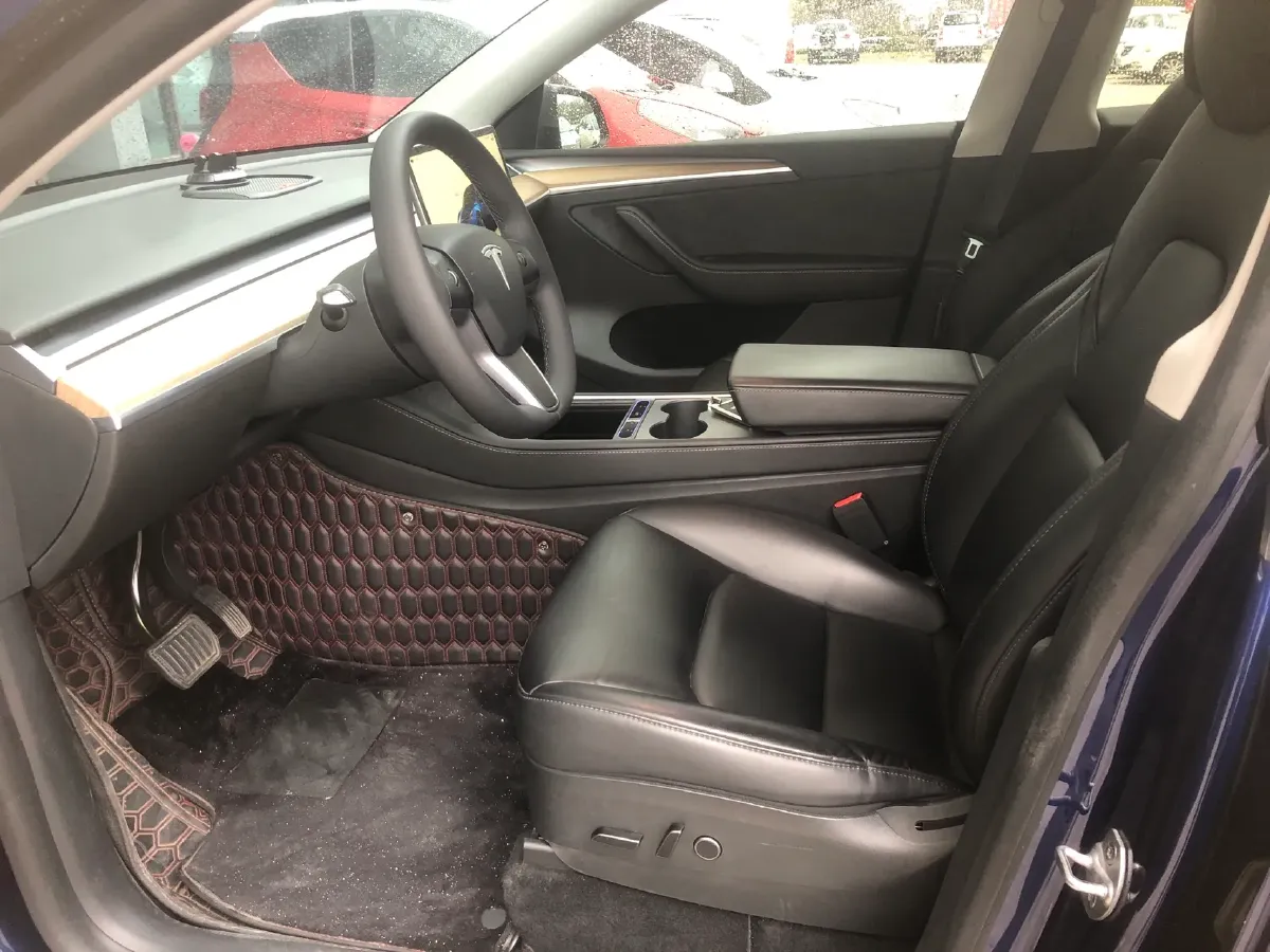 2022 BMW 3 Series 2.0T 184HP L4 8AT,autocango,china used car exporter,china ev exporter,chinese used car exporter,chinese used ev exporter