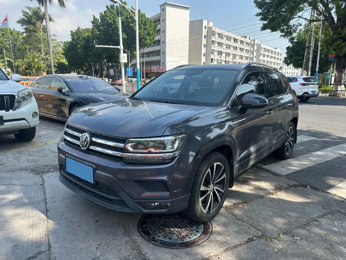2021 Volkswagen Tharu 1.4T 150HP L4 7DCT,autocango,china used car exporter,china ev exporter,chinese used car exporter,chinese used ev exporter