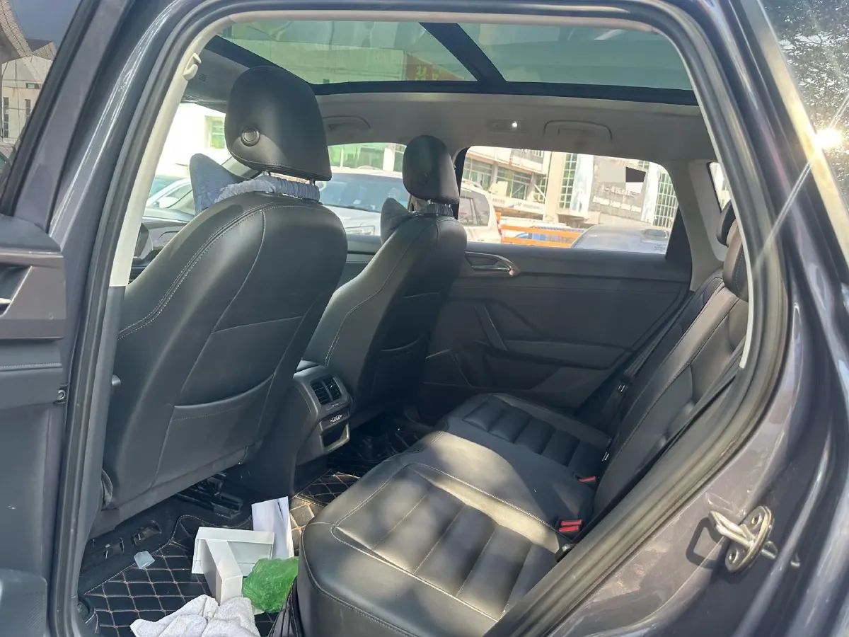 2021 Volkswagen Tharu 1.4T 150HP L4 7DCT,autocango,china used car exporter,china ev exporter,chinese used car exporter,chinese used ev exporter