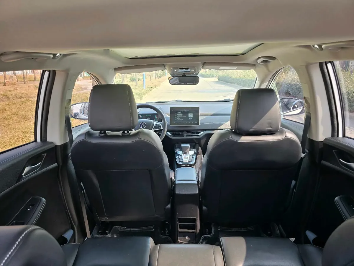 2019 BYD Yuan BEV 53.22KWH,autocango,china used car exporter,china ev exporter,chinese used car exporter,chinese used ev exporter