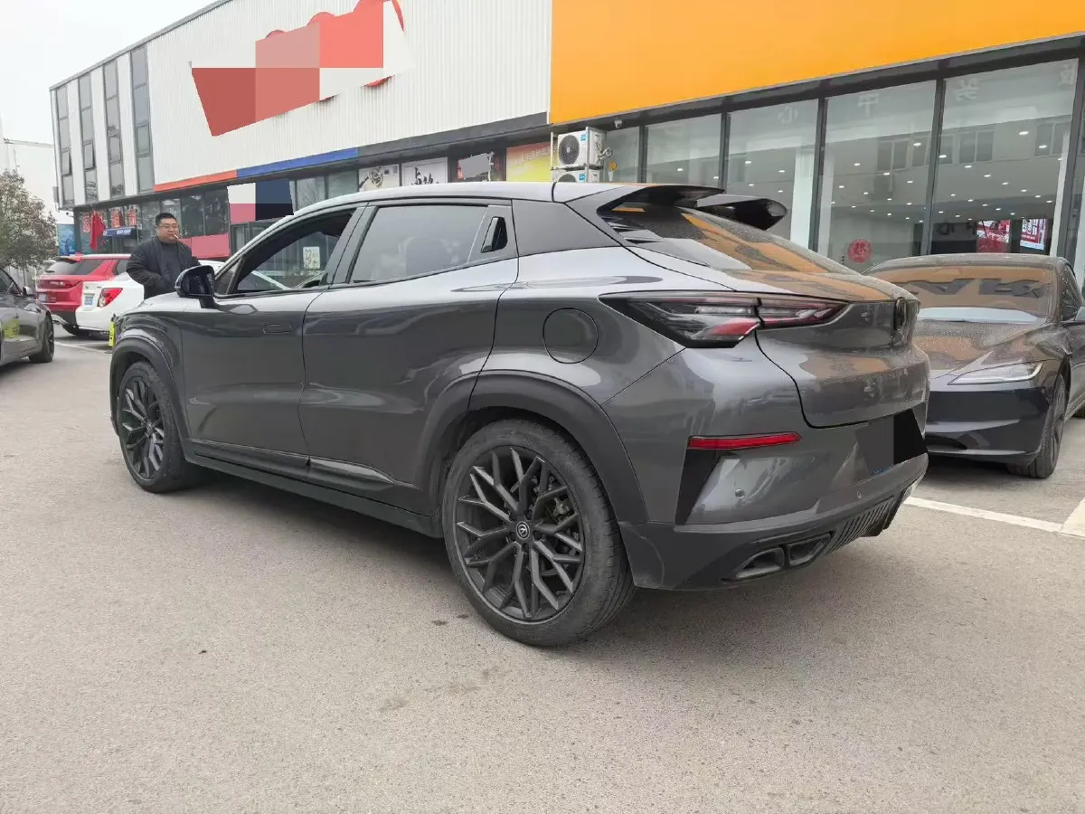 2022 ChangAn UNI-T 2.0T 233HP L4 8AT,autocango,china used car exporter,china ev exporter,chinese used car exporter,chinese used ev exporter