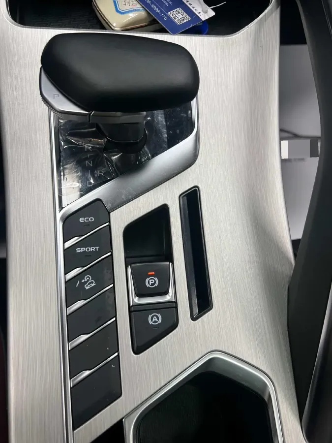 2021 Geely Coolray 1.4T 141HP L4 6DCT,autocango,china used car exporter,china ev exporter,chinese used car exporter,chinese used ev exporter