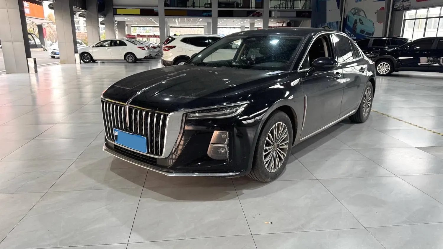 2023 HongQi H5 2.0T 224HP L4 8AT,autocango,china used car exporter,china ev exporter,chinese used car exporter,chinese used ev exporter