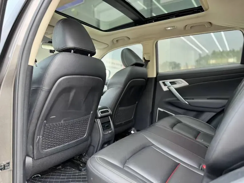 2018 Geely Azkarra 1.8T 184HP L4 6AT,autocango,china used car exporter,china ev exporter,chinese used car exporter,chinese used ev exporter