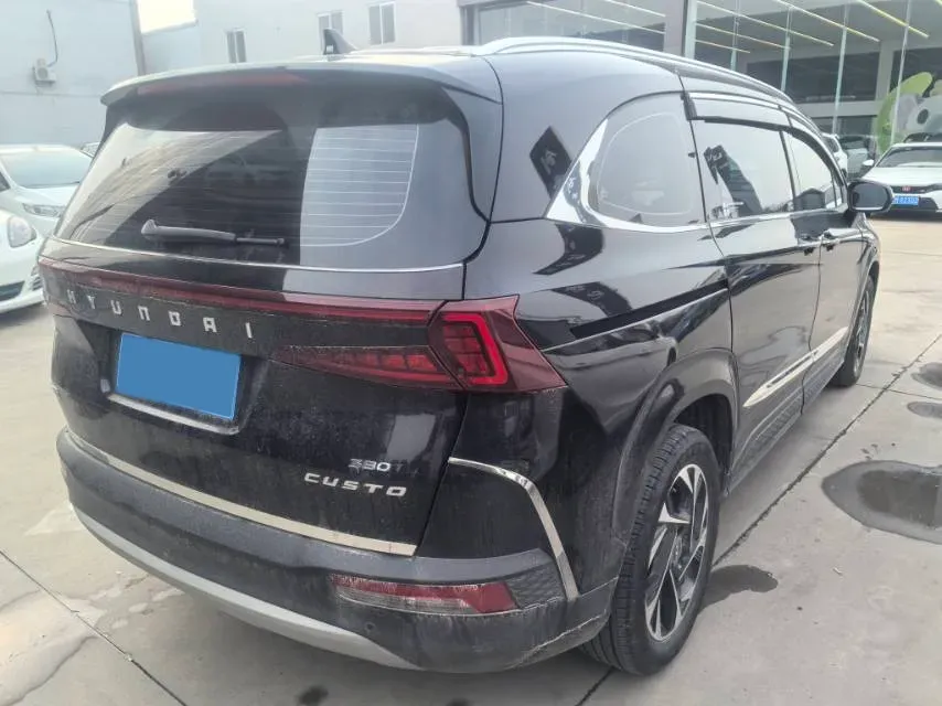 2021 Hyundai Custo 2.0T 236HP L4 8AT,autocango,china used car exporter,china ev exporter,chinese used car exporter,chinese used ev exporter