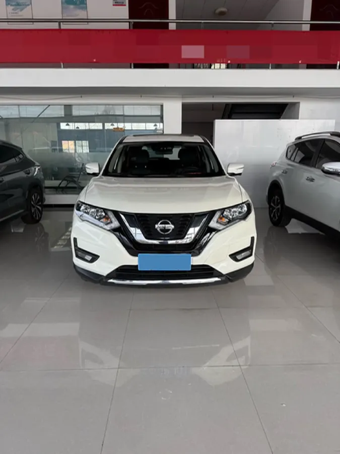 2020 Nissan X-Trail 2.0L 154HP L4 CVT,autocango,china used car exporter,china ev exporter,chinese used car exporter,chinese used ev exporter