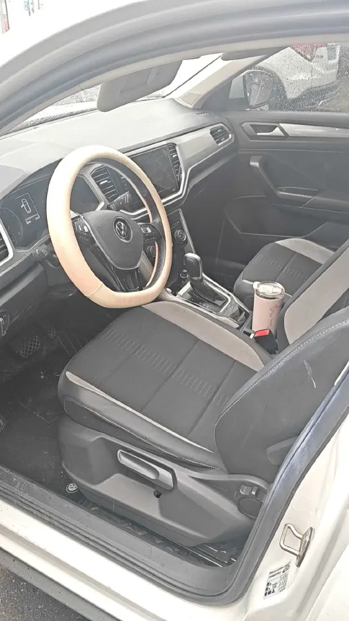 2022 Volkswagen T-Roc 1.4T 150HP L4 7DCT,autocango,china used car exporter,china ev exporter,chinese used car exporter,chinese used ev exporter